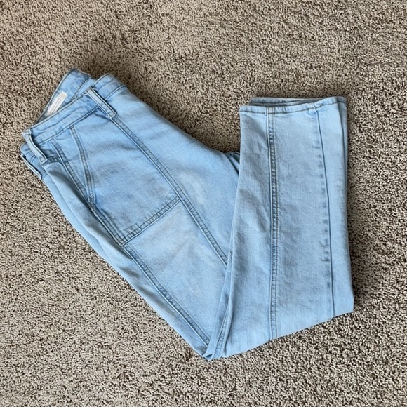 Universal Thread Goods Company Jeans - Picture 1 of 8